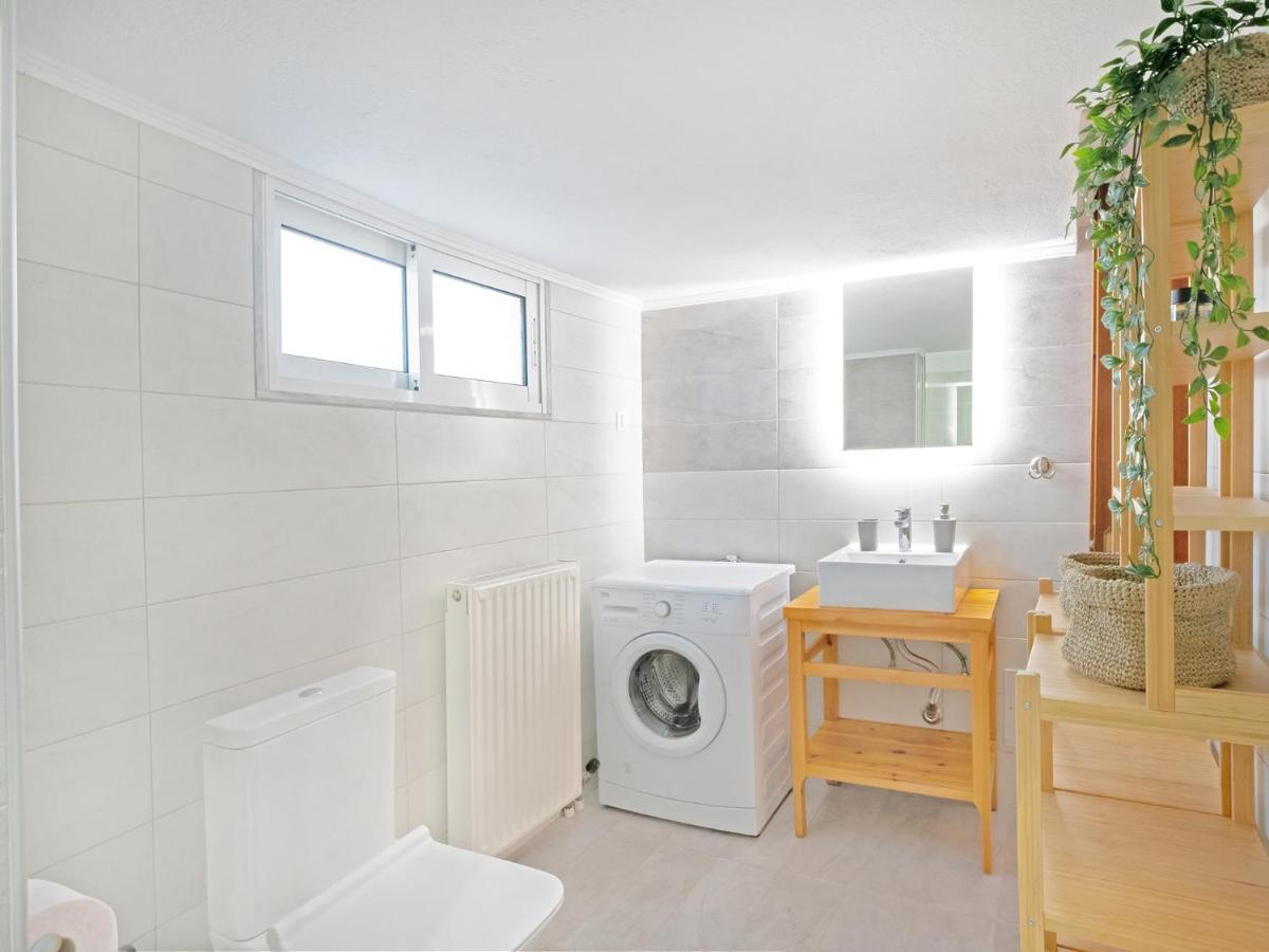 Omalia Apartment Prínos Buitenkant foto