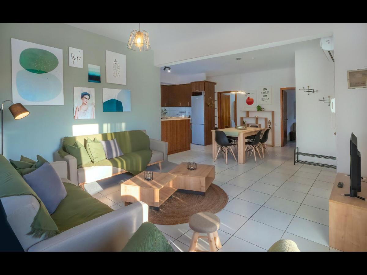 Omalia Apartment Prínos Buitenkant foto