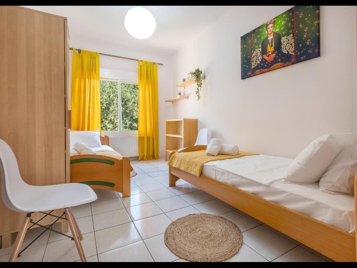 Omalia Apartment Prínos Buitenkant foto