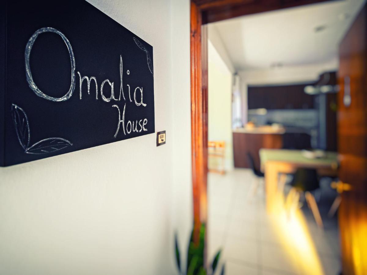 Omalia Apartment Prínos Buitenkant foto